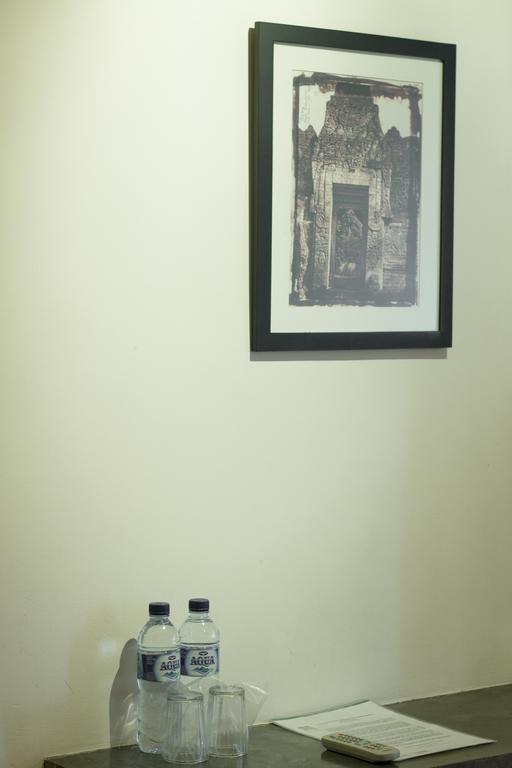 Hotel Reddoorz @ Gegerkalong Girang Bandung Esterno foto